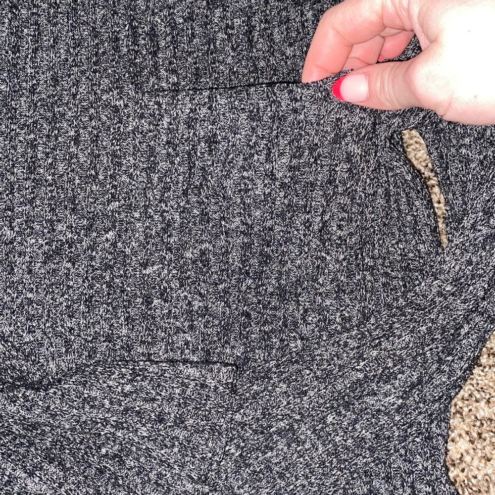 Sweater - Picture 2 of 2